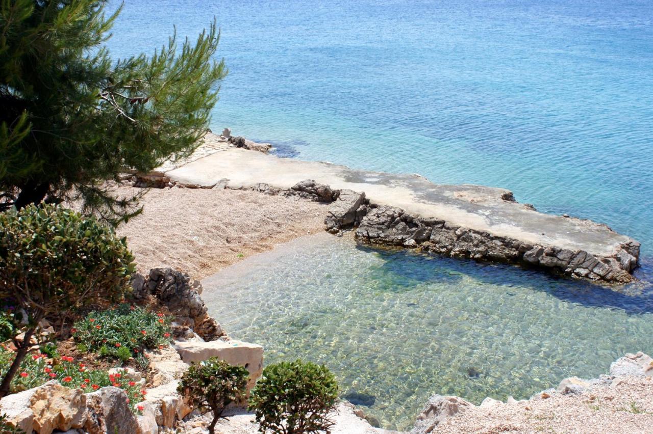 Apartments By The Sea Mandre, Pag - 3084 Kolan Εξωτερικό φωτογραφία