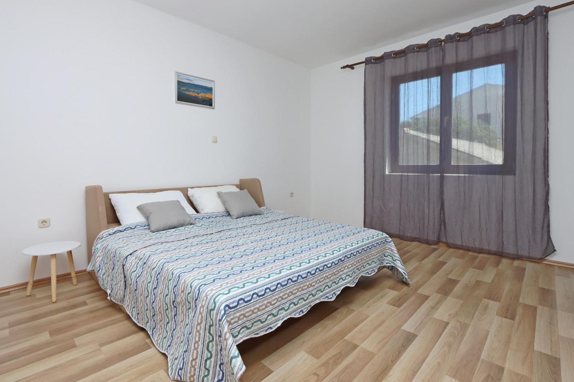 Apartments By The Sea Mandre, Pag - 3084 Kolan Εξωτερικό φωτογραφία