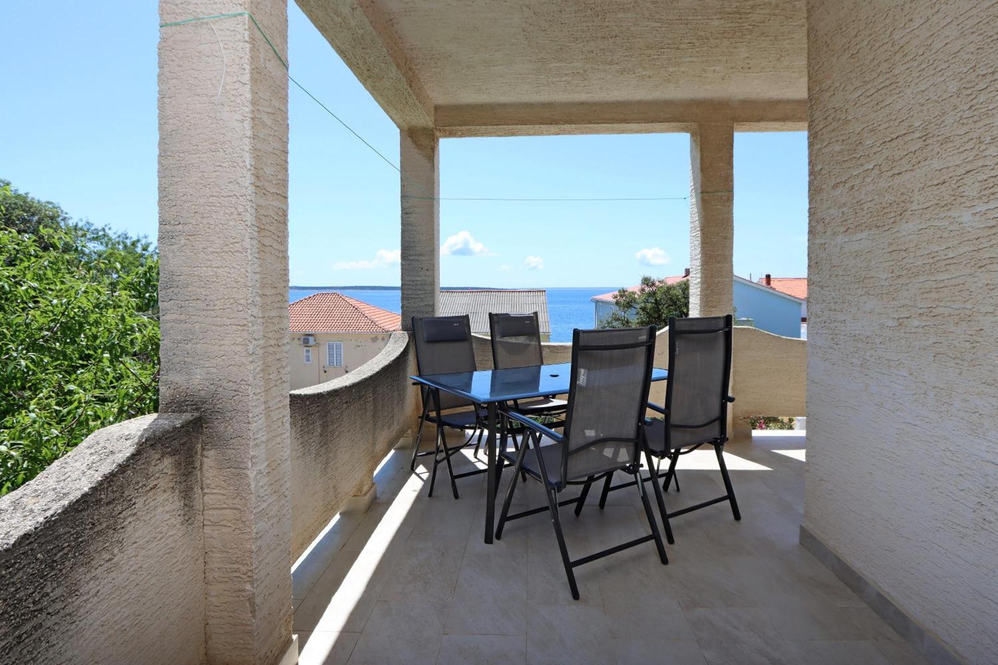 Apartments By The Sea Mandre, Pag - 3084 Kolan Εξωτερικό φωτογραφία