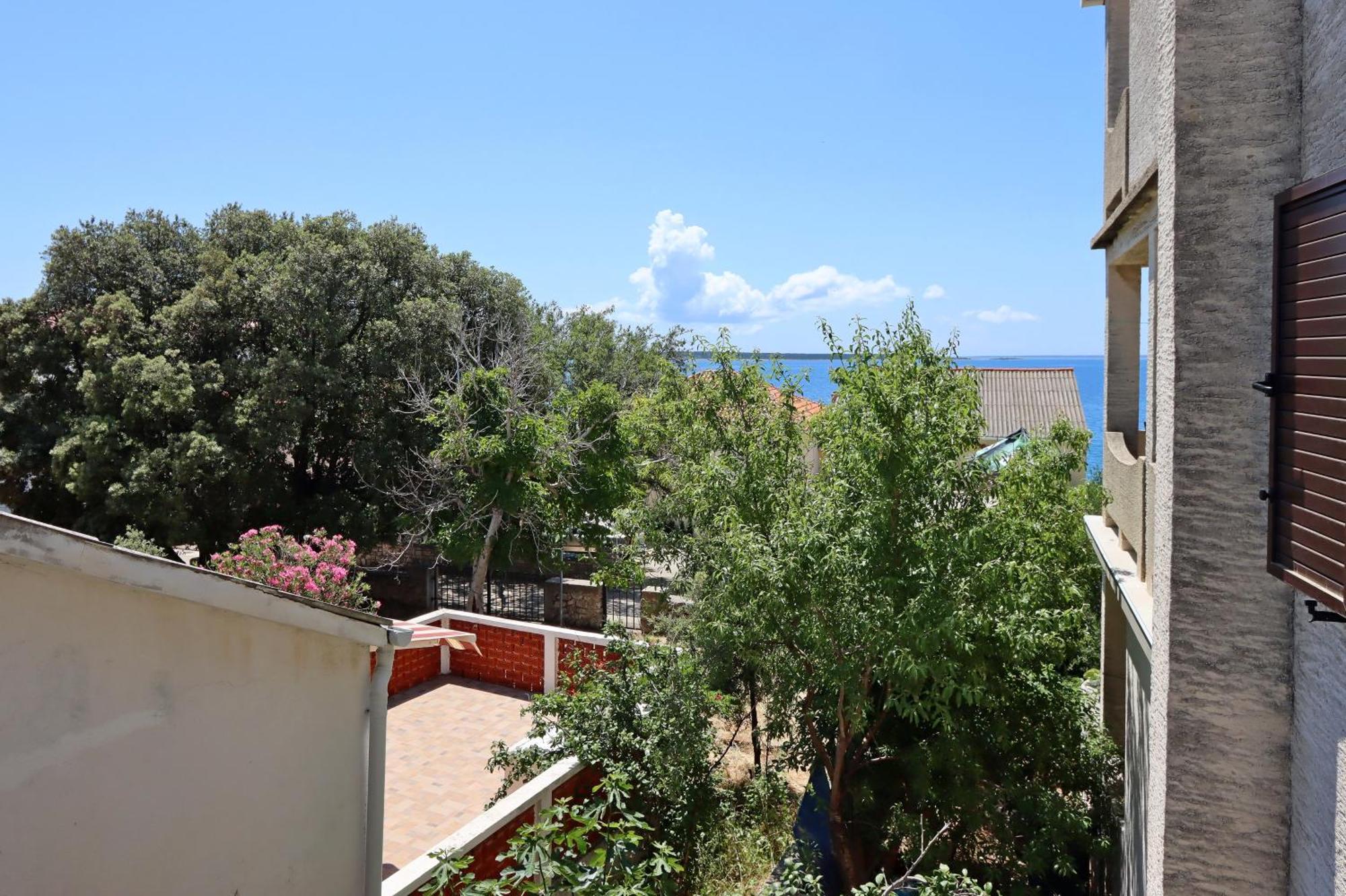 Apartments By The Sea Mandre, Pag - 3084 Kolan Εξωτερικό φωτογραφία