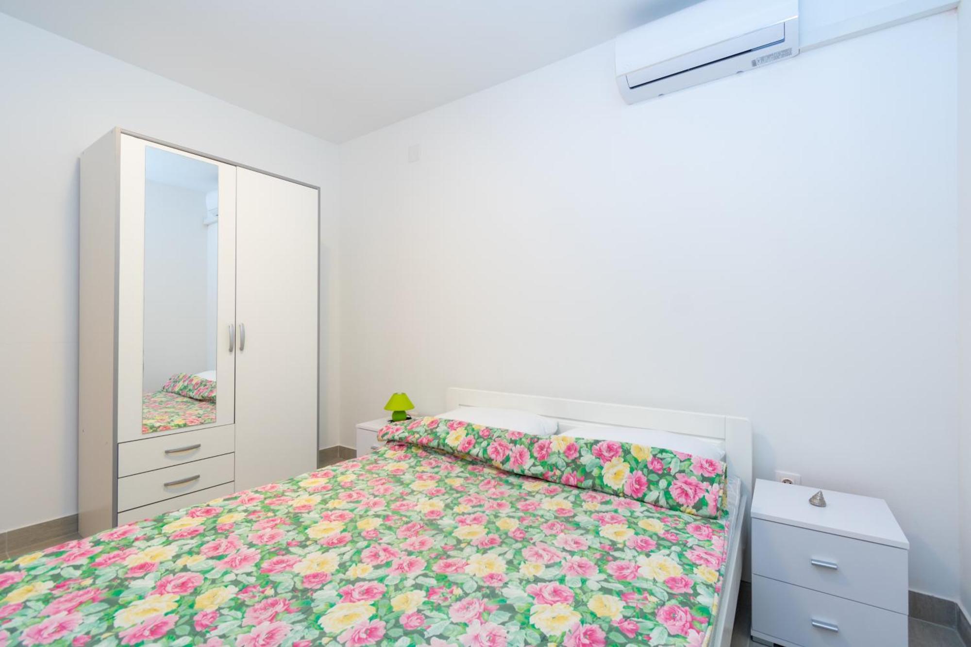 Apartments By The Sea Mandre, Pag - 3084 Kolan Δωμάτιο φωτογραφία